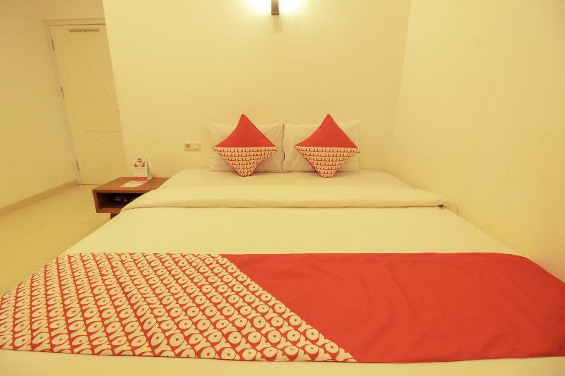 למבאנג Oyo 396 Tibrae Residence Syariah מראה חיצוני תמונה