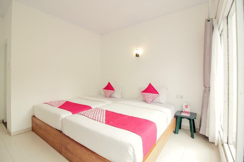 למבאנג Oyo 396 Tibrae Residence Syariah מראה חיצוני תמונה